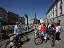 Prohlídka historického centra Olomouce je ideální na kolech...