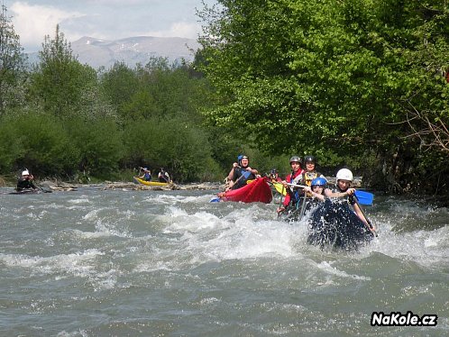 Na nafukovacích kanoích po rumunských řekách
