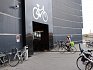 Kodaň – parkoviště pro kola v nákupním centrum Fisketorvet