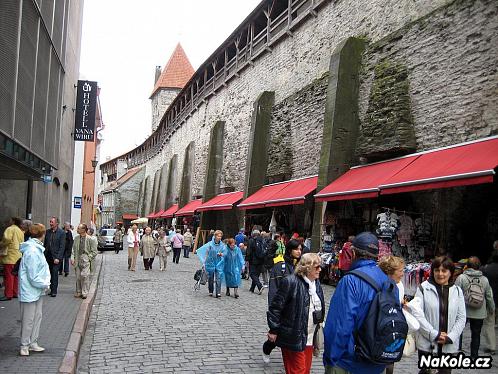 Turistický průmysl v centru Tallinu