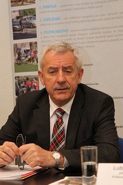 ministr Leoš Heger