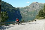Na kole v Norsku. (archiv J.Kocyanové)