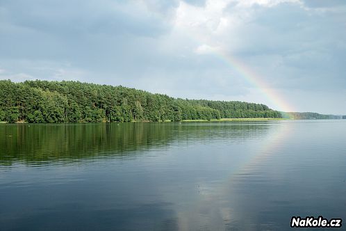 Duha nad jezerem Dybrzk